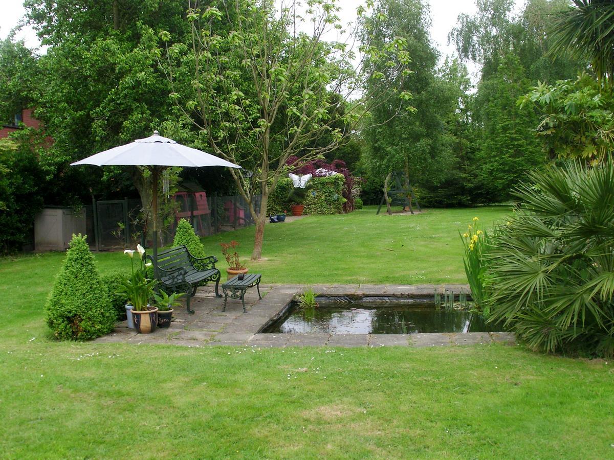 Barnfield B&B Saint Osyth Exterior foto